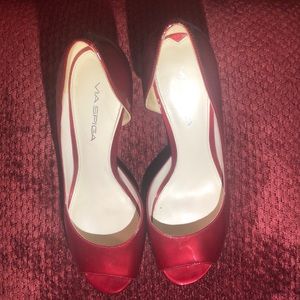 Red patent leather Via Spiga heels